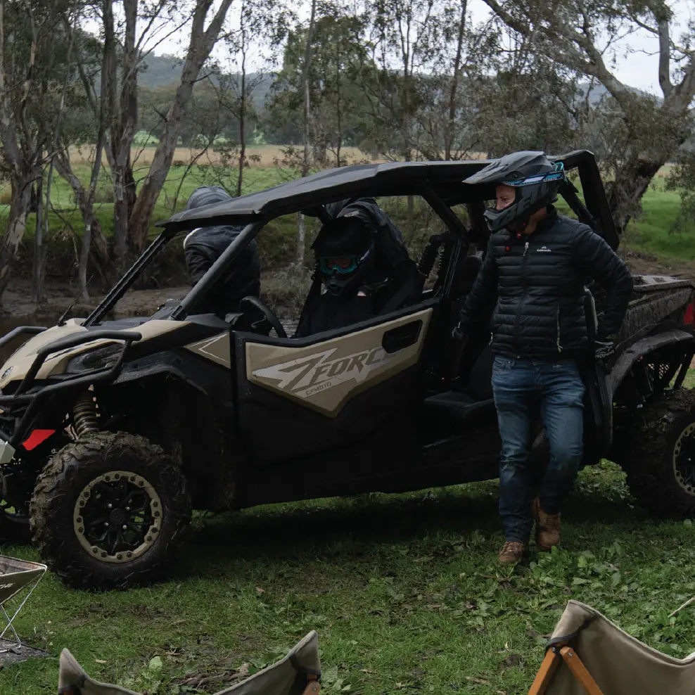 Particularite 06 2 copy 1 copy 2 copy 2